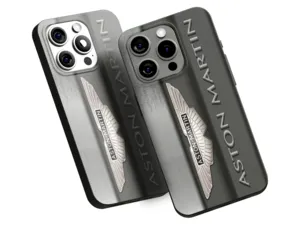Aston Martin Handyhülle Drift Racing Optik